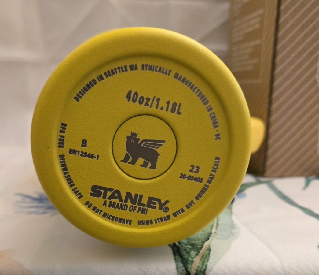 Stanley 40oz Quencher H2.0 Tumbler – Yellow for Everyday Hydration