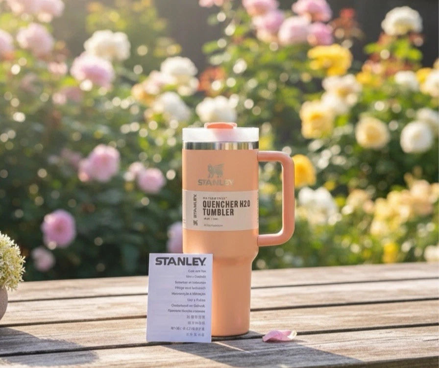 Stanley 40oz Tumbler – Peach Pink for Effortless Hydration